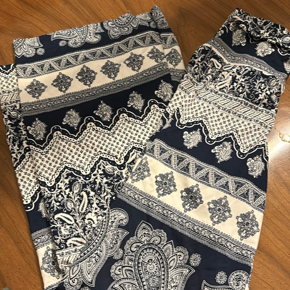 ⭐️2/$10 - Joyce Leslie Pants - Picture 1 of 4